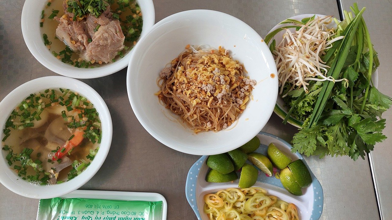 vietnamese noodle soup 6174496 1280
