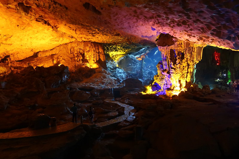 Sung Sot Cave