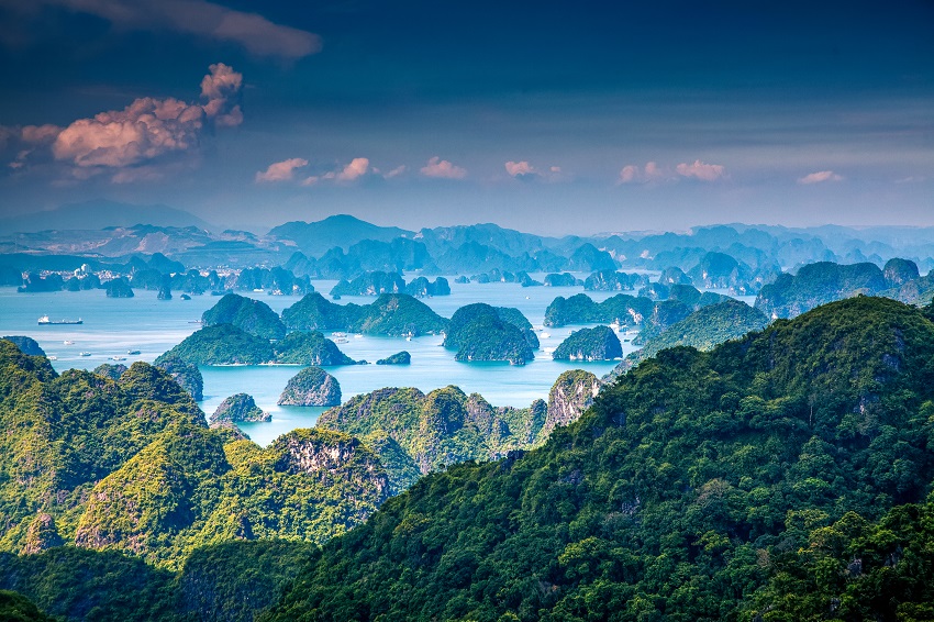 bigstock scenic view over Ha Long bay SM