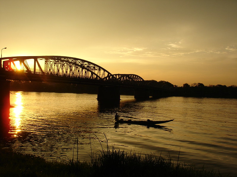 Pont Trang Tien