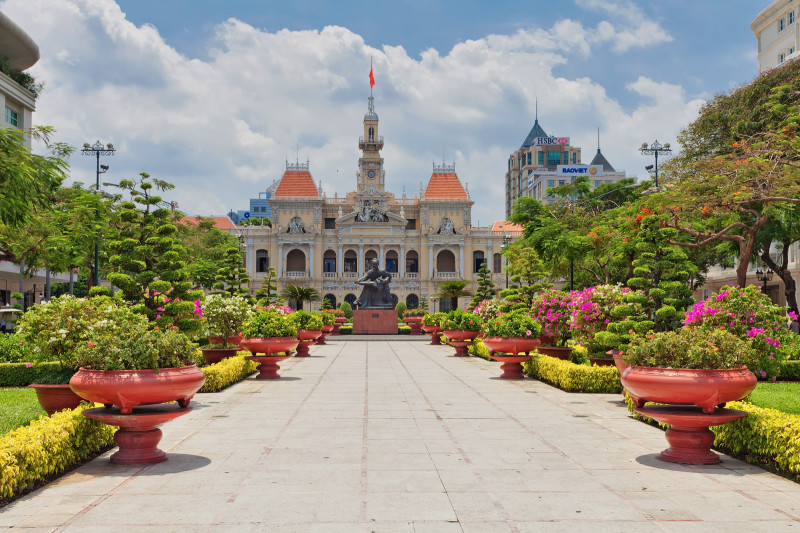 Jour 10: Départ de Hoi An pour Ho Chi Minh Ville à la découverte des incontournables de Saigon