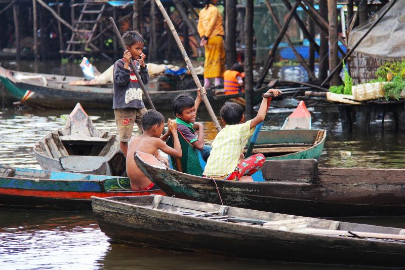 Jour 19 : Croisière sur le lac Tonlé Sap et départ